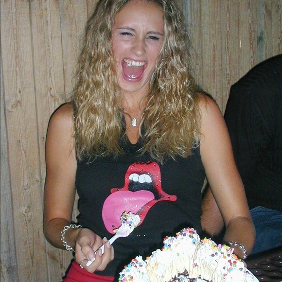 Meet your Posher, Tiffany - Picture 4 of 17